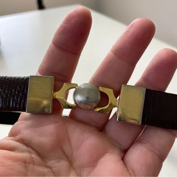 Vintage Cuero Vaca Industria Argentina Dark Brown Leather Belt w/Gold Hardware - Picture 9 of 12